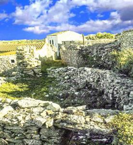 Οικόπεδο με κτίσματα 130 τ.μ. Κουσουναρι, Κυθηρα - (μικρογραφία 8)