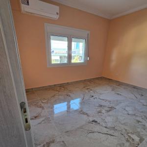 Οροφομεζονεττα  χωρις μεσιτικα ξαι κοινοχρηστα πλα στο μετρο - (μικρογραφία 7)