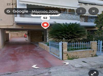 Θέση πάρκινγκ σε κλειστή πιλοτή