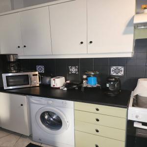 triari diamerisma plires epiplomeno 6947405940 - (μικρογραφία 5)