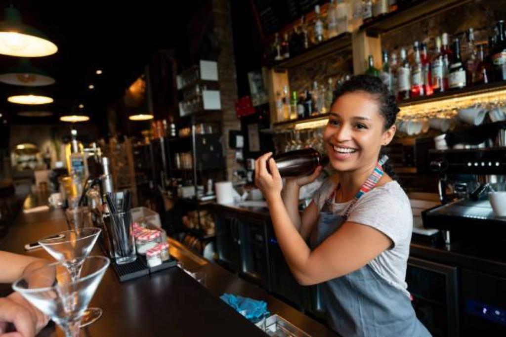 Zητούνται 2 barwoman,έμπειρες στην Κέρκυρα - αγγελίες για Εστιατόρια - Καφέ - Μπαρ σε Κέρκυρα - Εργασία στο Νομό Κέρκυρας, Νησιά Ιονίου - FreeList.gr aggelia 303851 (φωτογραφία 1) Zητούνται 2 barwoman,έμπειρες στην Κέρκυρα - Κέρκυρα Εστιατόρια - Καφέ - Μπαρ | αγγελία 303851 FreeList.gr (φωτογραφία 1)