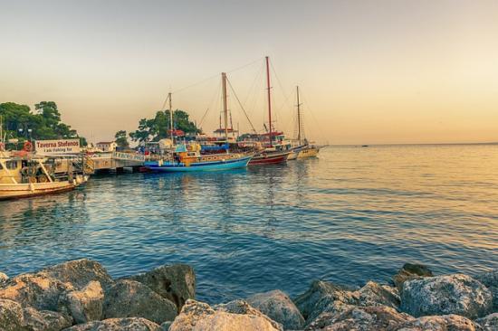 Κυρία για λάντζα /καθαριότητα Πάργα. Πρέβεζα νομού Πρεβέζης, Ήπειρος Τουριστικός - Ξενοδοχειακός τομέας Εργασία (φωτογραφία 1)