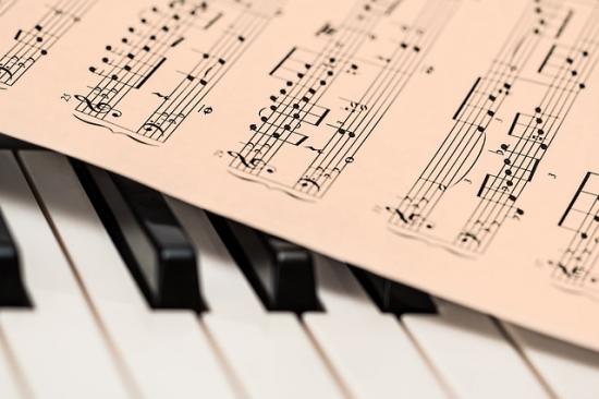 Πιάνο Κλασσικό ή Μοντέρνο και Θεωρία Μουσικής- Σολφέζ-Αρμονί Περιστερι νομού Αττικής - Αθηνών, Αττική Μαθήματα Χορού / Μουσικής / Θεάτρου Μαθήματα (φωτογραφία 1)
