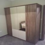 Συναρμολόγηση επίπλων γραφείου και σπιτιού